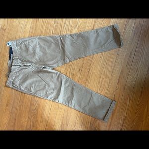 Gap, Girlfriend Chinos, Khaki NWT